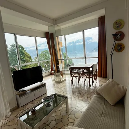 Panoramico Fronte Апартаменты Cadenabbia